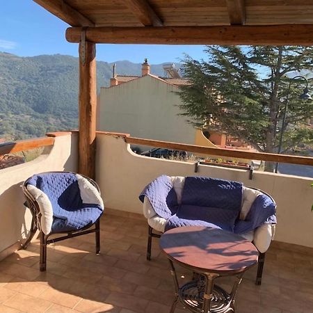 B&B Mideri Urzulei Exterior photo
